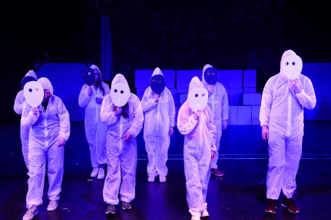 WIR?! - Theatrales Experiment