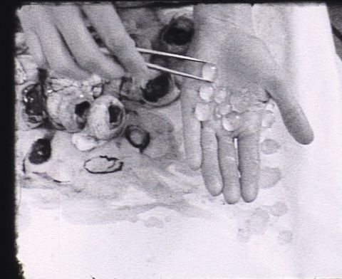 Perlentaucherin